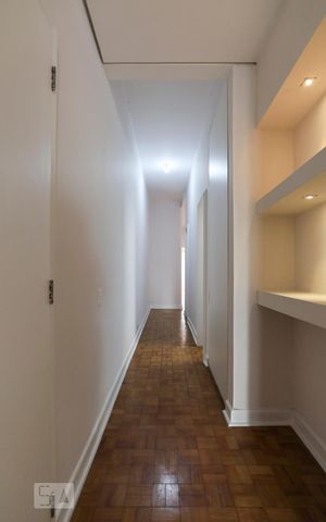 Apartamento à venda com 186m², 2 quartos e 1 vagaCorredor