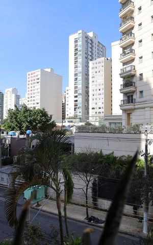 Apartamento à venda com 186m², 2 quartos e 1 vagaVista
