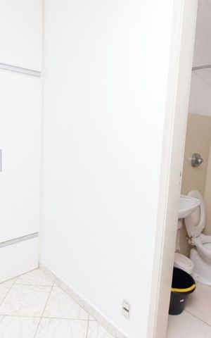 Apartamento à venda com 80m², 2 quartos e 1 vaga Apartamento à venda com 80m², 2 quartos e 1 vagaQuarto de serviço