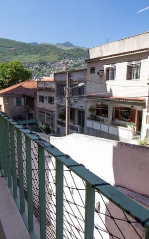 Apartamento à venda com 80m², 2 quartos e 1 vaga Apartamento à venda com 80m², 2 quartos e 1 vagaVista sala/varanda