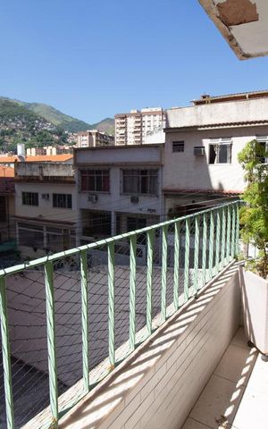 Apartamento à venda com 80m², 2 quartos e 1 vaga Apartamento à venda com 80m², 2 quartos e 1 vagaVista do quarto 2