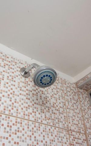 Apartamento à venda com 80m², 2 quartos e 1 vaga Apartamento à venda com 80m², 2 quartos e 1 vagaChuveiro