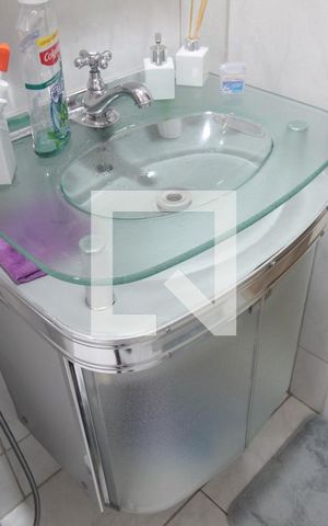Apartamento à venda com 55m², 2 quartos e 1 vagaBanheiro da Suite