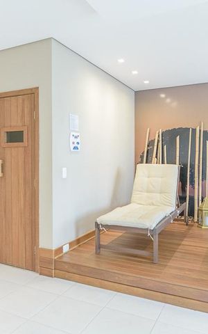 Apartamento à venda com 120m², 3 quartos e 2 vagas Apartamento à venda com 120m², 3 quartos e 2 vagasSauna