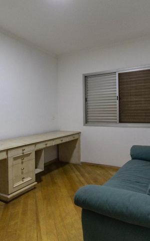 Apartamento à venda com 200m², 4 quartos e 3 vagas Apartamento à venda com 200m², 4 quartos e 3 vagasQuarto