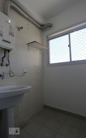 Apartamento para alugar com 74m², 3 quartos e 1 vaga Apartamento para alugar com 74m², 3 quartos e 1 vagaÁrea de serviço