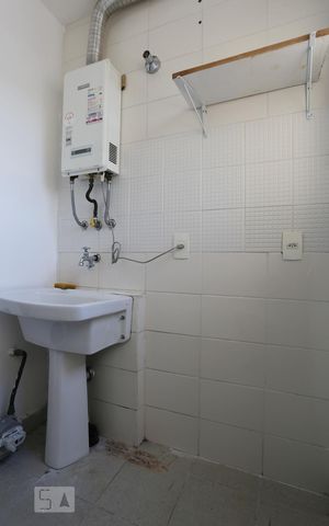 Apartamento para alugar com 74m², 3 quartos e 1 vaga Apartamento para alugar com 74m², 3 quartos e 1 vagaÁrea de serviço