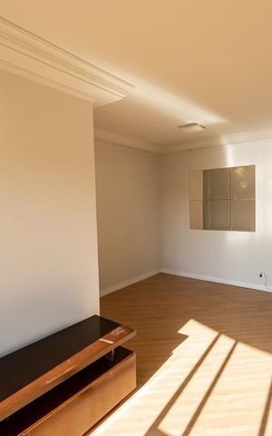 Apartamento à venda com 64m², 2 quartos e 1 vaga Apartamento à venda com 64m², 2 quartos e 1 vagaSala