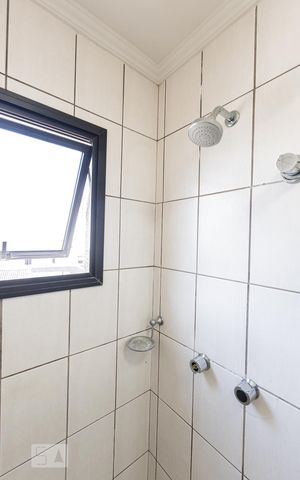 Apartamento à venda com 64m², 2 quartos e 1 vaga Apartamento à venda com 64m², 2 quartos e 1 vagaBanheiro Suite