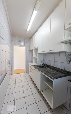 Apartamento à venda com 64m², 2 quartos e 1 vaga Apartamento à venda com 64m², 2 quartos e 1 vagaCozinha