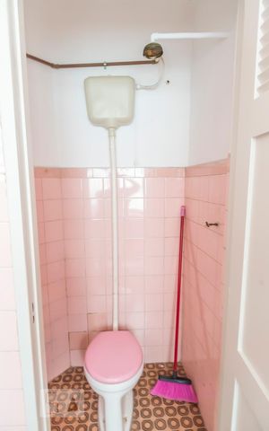 Apartamento para alugar com 95m², 3 quartos e sem vaga Apartamento para alugar com 95m², 3 quartos e sem vagaBanheiro de Serviço