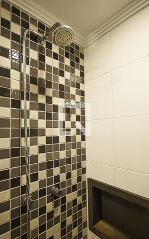 Apartamento à venda com 50m², 1 quarto e 1 vagaChuveiro do banheiro