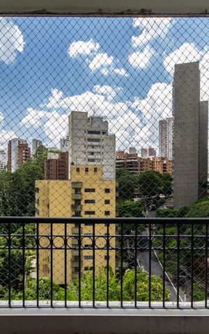 Apartamento à venda com 163m², 3 quartos e 2 vagas Apartamento à venda com 163m², 3 quartos e 2 vagasSala (varanda/vista)
