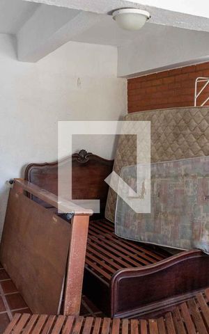 Casa à venda com 300m², 5 quartos e 2 vagas Casa à venda com 300m², 5 quartos e 2 vagasSuíte