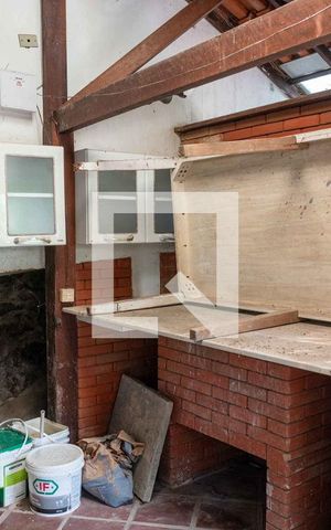 Casa à venda com 300m², 5 quartos e 2 vagas Casa à venda com 300m², 5 quartos e 2 vagasEspaço Gourmet