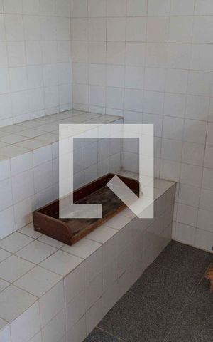 Casa à venda com 300m², 5 quartos e 2 vagas Casa à venda com 300m², 5 quartos e 2 vagasSauna