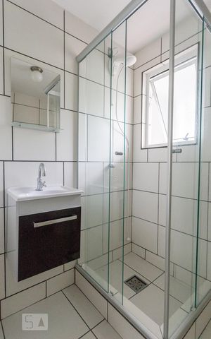 Apartamento à venda com 60m², 2 quartos e 1 vaga Apartamento à venda com 60m², 2 quartos e 1 vagaBanheiro