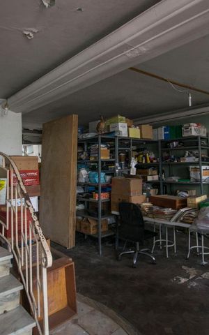Casa para alugar com 315m², 2 quartos e 2 vagas1o. Andar - Sala