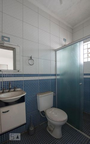 Casa para alugar com 315m², 2 quartos e 2 vagas2o. Andar - Banheiro social