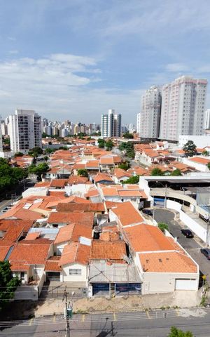 Apartamento à venda com 54m², 2 quartos e 1 vaga Apartamento à venda com 54m², 2 quartos e 1 vagaVista da sacada