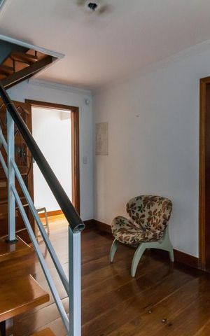 Casa à venda com 1212m², 3 quartos e 5 vagas Casa à venda com 1212m², 3 quartos e 5 vagasSuíte 2