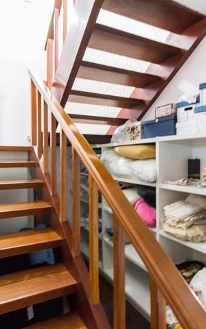 Casa à venda com 1212m², 3 quartos e 5 vagas Casa à venda com 1212m², 3 quartos e 5 vagasSuíte principal (acesso ao piso superior)