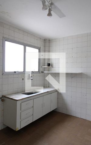 Apartamento para alugar com 86m², 2 quartos e 1 vagaCozinha 
