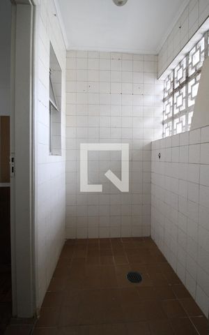 Apartamento para alugar com 86m², 2 quartos e 1 vagaÁrea de serviço 