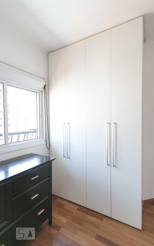 Apartamento para alugar com 74m², 2 quartos e 2 vagasQuarto 