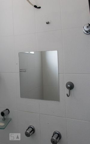 Casa à venda com 163m², 3 quartos e 2 vagasBanheiro