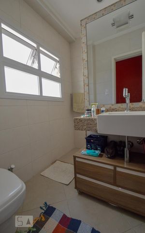 Apartamento à venda com 98m², 2 quartos e sem vaga Apartamento à venda com 98m², 2 quartos e sem vagaBanheiro