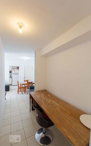 Apartamento para alugar com 77m², 3 quartos e 2 vagasSala