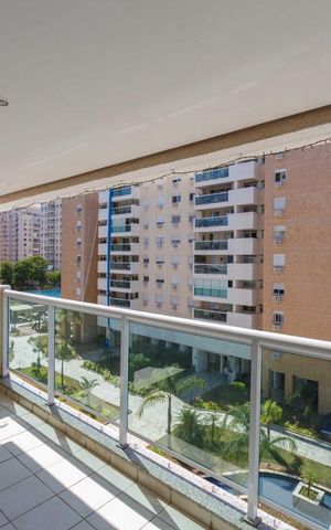 Apartamento para alugar com 77m², 3 quartos e 2 vagasVaranda