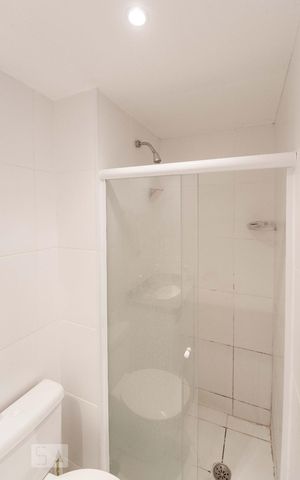 Apartamento para alugar com 77m², 3 quartos e 2 vagasBanheiro social