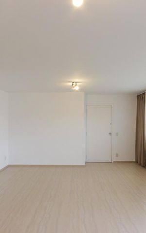 Apartamento à venda com 142m², 3 quartos e 2 vagas Apartamento à venda com 142m², 3 quartos e 2 vagassala