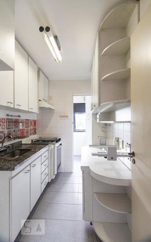 Apartamento à venda com 63m², 2 quartos e 1 vagaCozinha
