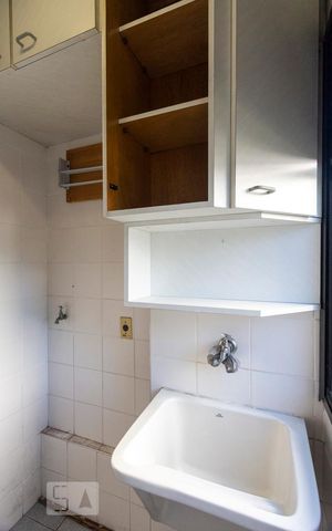 Apartamento à venda com 63m², 2 quartos e 1 vagaÁrea de serviço