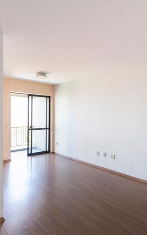Apartamento à venda com 63m², 2 quartos e 1 vagaSala