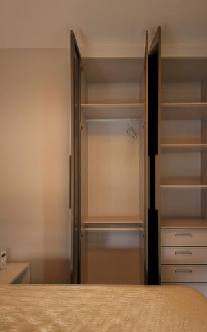Apartamento para alugar com 30m², 1 quarto e 1 vaga Apartamento para alugar com 30m², 1 quarto e 1 vagaArmários Quarto Suite