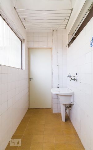 Apartamento para alugar com 70m², 3 quartos e 1 vaga Apartamento para alugar com 70m², 3 quartos e 1 vagaÁrea de serviço