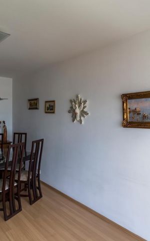 Apartamento à venda com 91m², 3 quartos e 1 vagaSala