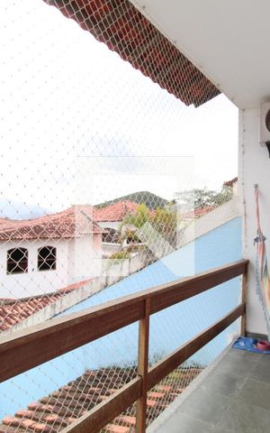 Casa à venda com 262m², 4 quartos e 2 vagasQuarto 3 - varanda