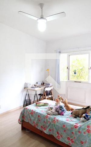 Casa à venda com 262m², 4 quartos e 2 vagasQuarto 4