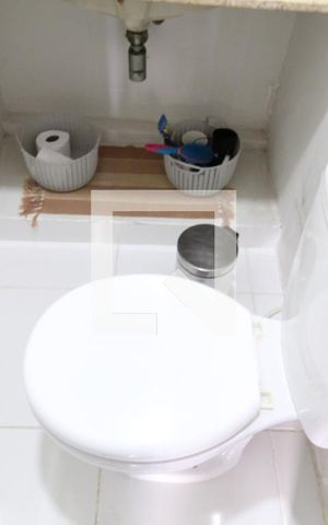 Casa à venda com 262m², 4 quartos e 2 vagasLavabo