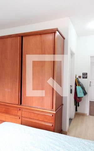 Casa à venda com 262m², 4 quartos e 2 vagasQuarto 1 - Suíte