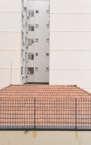 Apartamento à venda com 106m², 3 quartos e 2 vagasVista quarto 1