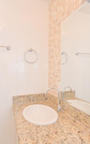 Apartamento à venda com 106m², 3 quartos e 2 vagasBanheiro