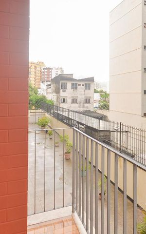 Apartamento à venda com 106m², 3 quartos e 2 vagasVaranda sala