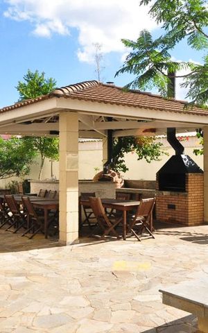 Apartamento à venda com 57m², 2 quartos e 1 vagaChurrasqueira