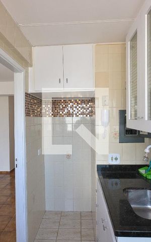 Apartamento à venda com 51m², 1 quarto e 1 vaga Apartamento à venda com 51m², 1 quarto e 1 vagaCozinha